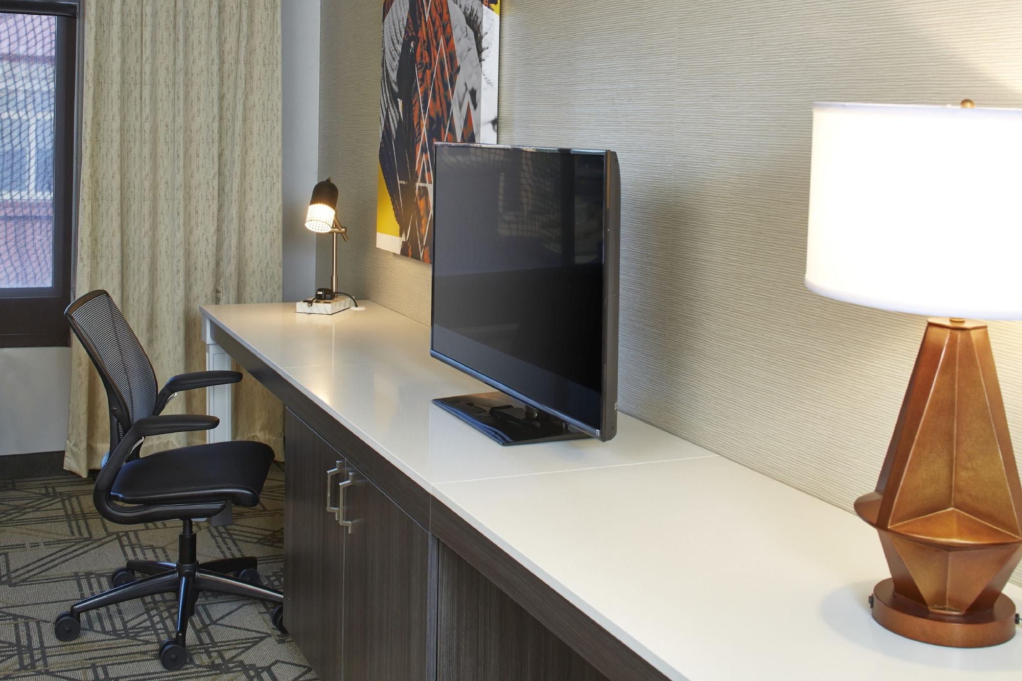 Hilton Garden Inn Scottsdale Old Town Exteriör bild